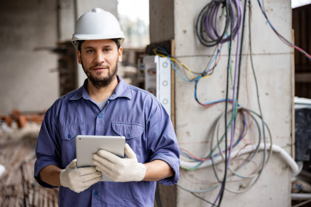 Best Licensed Electrician  in Salisbury, MO
